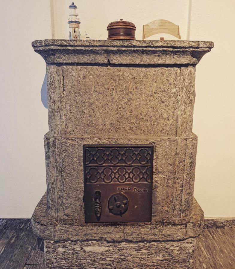 La Baita Di Francesca Montecrestese Luaran gambar